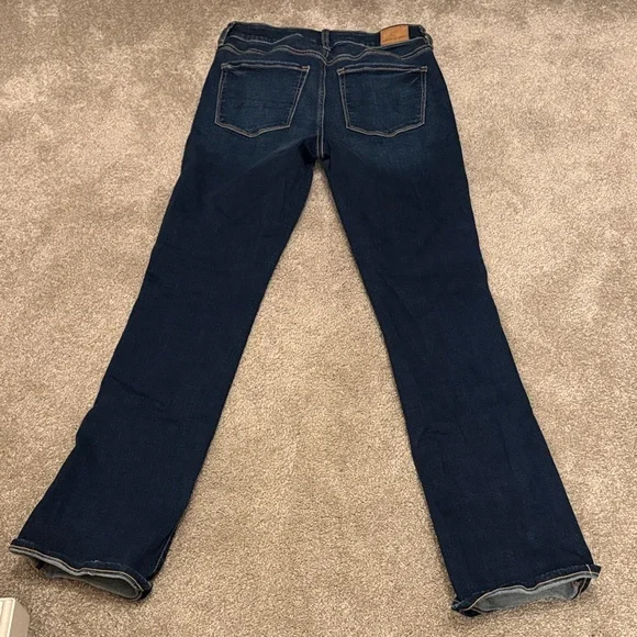 American Eagle Outfitters Dark Indigo High Rise Skinny Kick. Size 4. - Picture 4 of 6